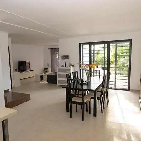 Spacious Duplex With Garden * Sotogrande